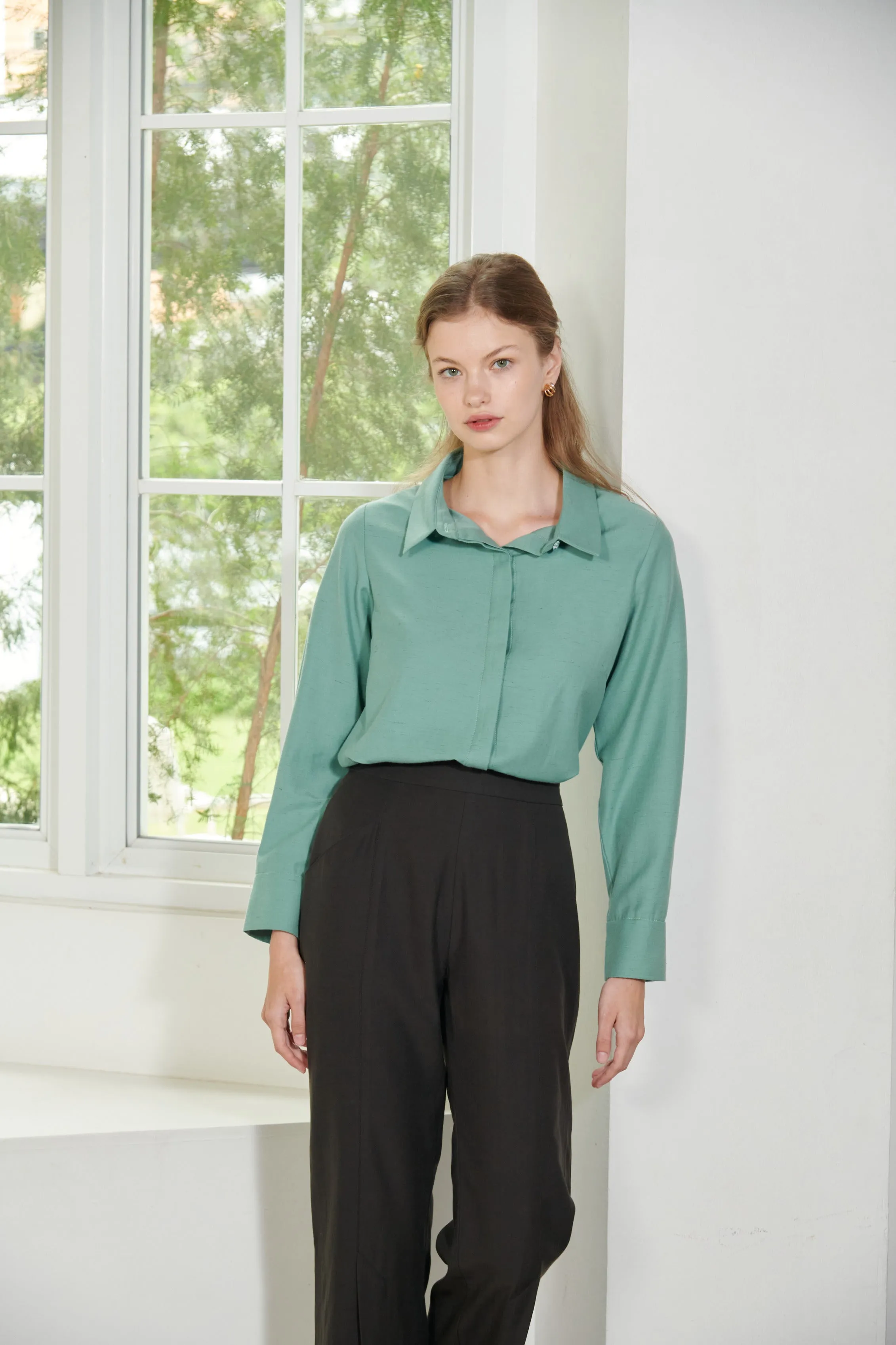 Green Basic Shirt Classic-TAKTAI