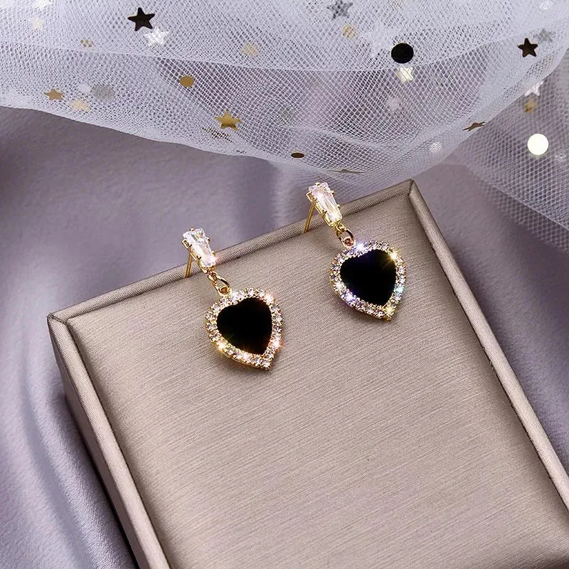 Korean version of hot new black round rhinestone earrings fashion simple and versatile temperament female wedding earrings jewel