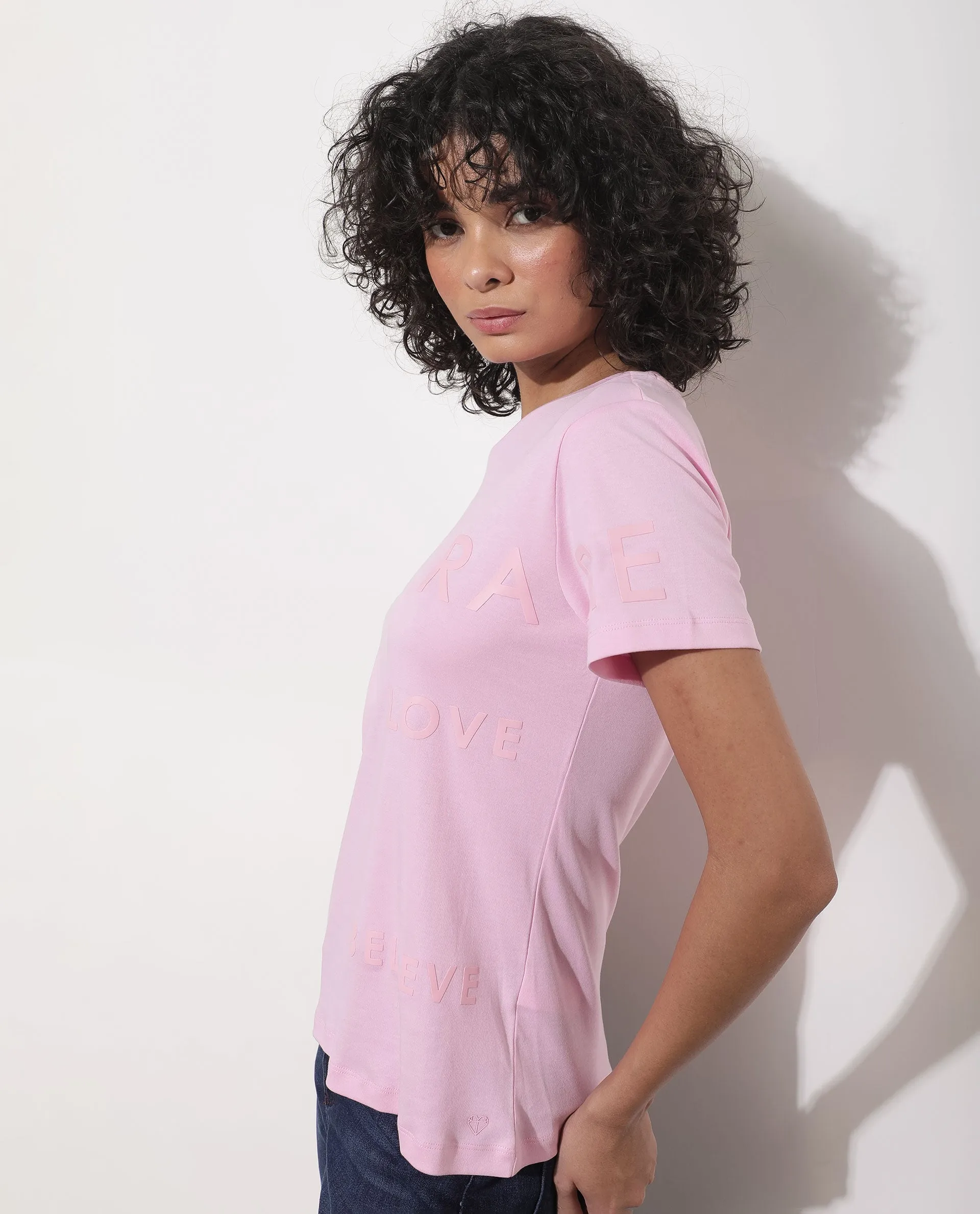 Rareism Women Oratio Pastel Purple Cotton Fabric Short Sleeves Crew Neck Regular Fit Flock Print T-Shirt