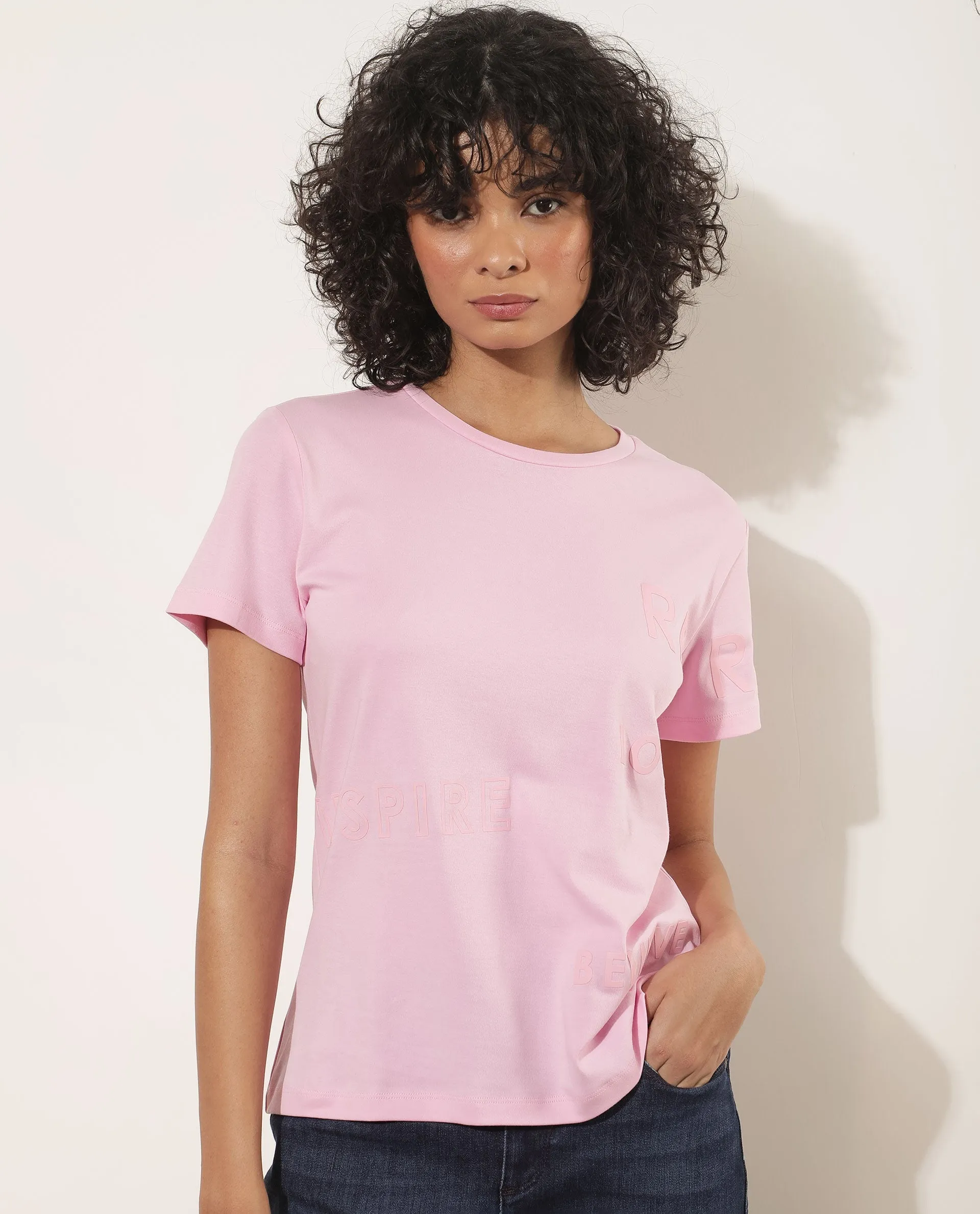 Rareism Women Oratio Pastel Purple Cotton Fabric Short Sleeves Crew Neck Regular Fit Flock Print T-Shirt
