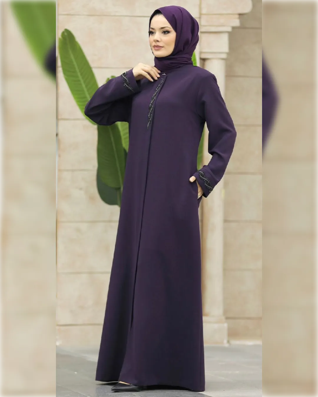 Salam Chic Abaya Dress in Dark Purple Shade عباءة سلام الأنيقة  باللون البنفسجي الغامق الجميل