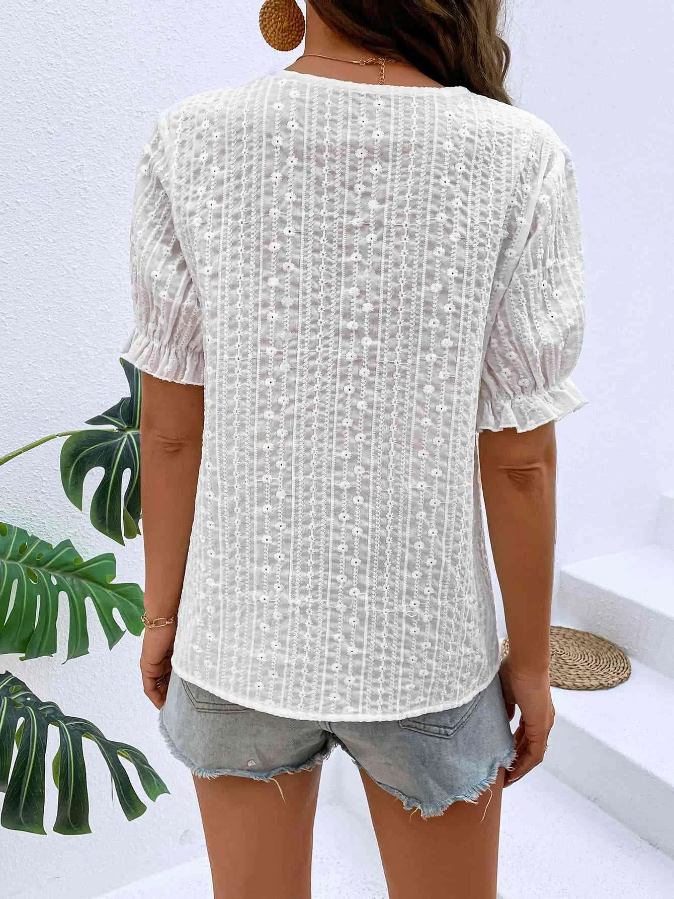 TEEK - White Buttoned V-Neck Flounce Sleeve Top
