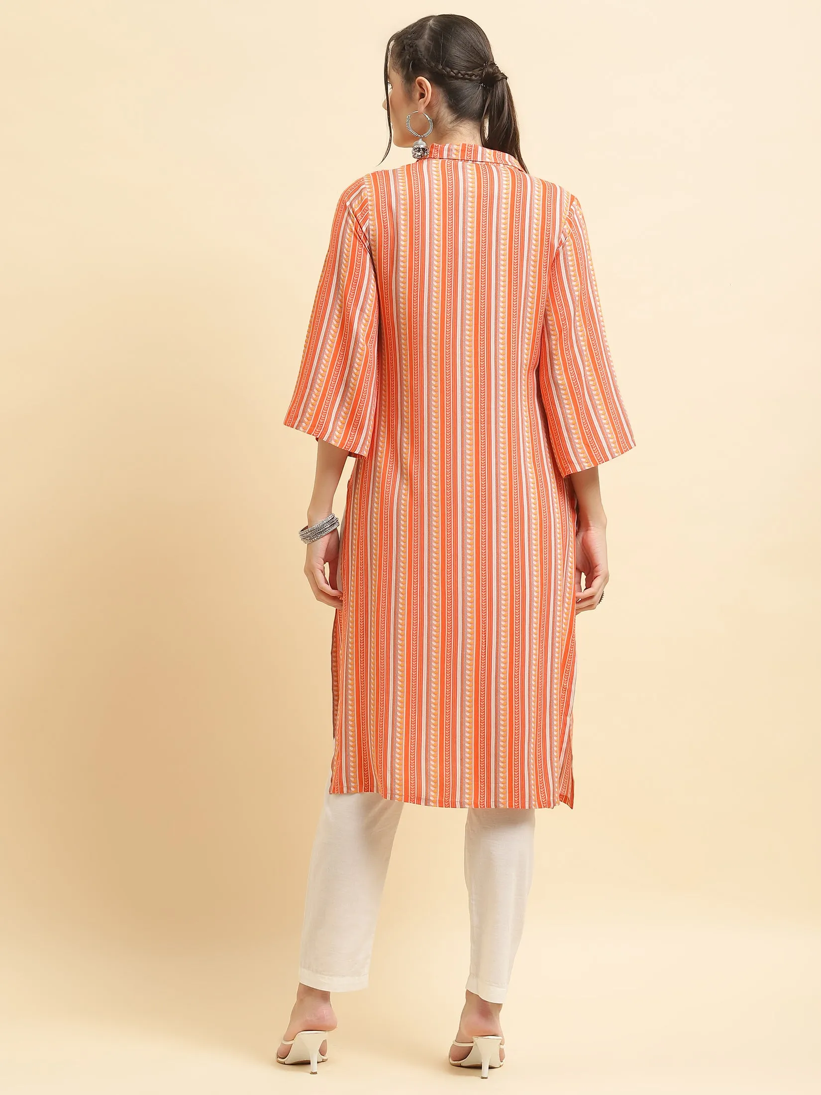 Women Liva Rayon Peach Stripe Print Kurta
